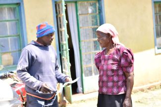 A farmer in Kenya receives her first home delivery